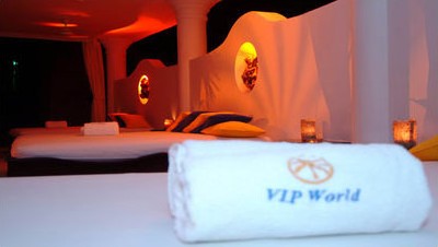 VIP World Bed